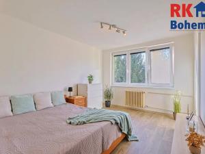 Prodej bytu 3+1, Pečky, V Horkách, 63 m2