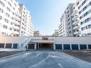 Pronájem bytu 1+kk, Praha - Hlubočepy, Fabiánové, 30 m2