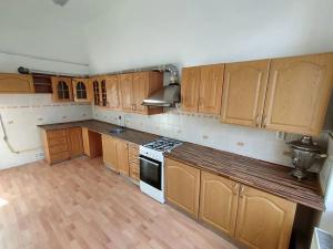 Pronájem bytu 3+1, Teplice, Karla Čapka, 80 m2