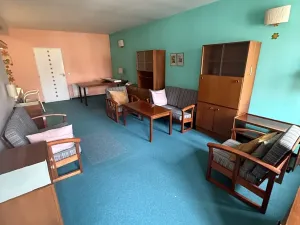 Pronájem atypického bytu, Broumov, Mírové náměstí, 120 m2