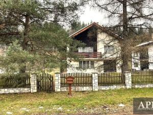 Prodej chalupy, Halenkov, 250 m2