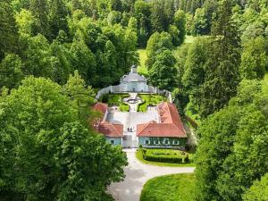 Prodej vícegeneračního domu, Nové Hrady, 880 m2