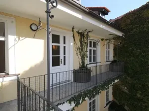 Pronájem bytu 4+1, Praha - Malá Strana, Vlašská, 187 m2