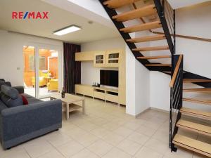 Prodej rodinného domu, Jinočany, Smetanova, 121 m2