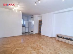 Pronájem bytu 3+kk, Kladno, Kordačova, 79 m2