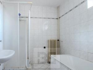 Prodej rodinného domu, Hrobce, Hlavní, 238 m2