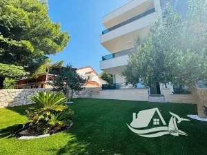 Prodej bytu 3+kk, Novalja, Chorvatsko, 82 m2