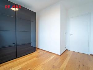 Pronájem bytu 3+kk, Praha - Hlubočepy, Pražského, 67 m2