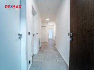 Pronájem bytu 3+kk, Praha - Hlubočepy, Pražského, 67 m2