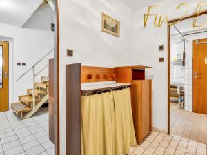 Prodej rodinného domu, Vrhaveč - Neznašovy, 253 m2