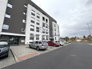 Pronájem bytu 2+kk, Opava, Kačírkova, 64 m2