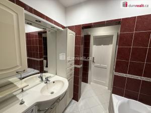 Pronájem bytu 3+kk, Ústí nad Labem - Střekov, Žukovova, 79 m2