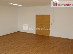 Pronájem kanceláře, Břeclav, náměstí T. G. Masaryka, 35 m2