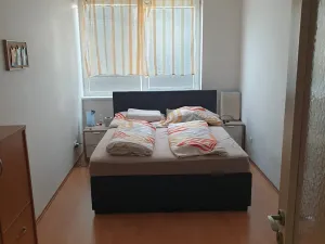 Pronájem bytu 2+kk, Praha - Hostavice, U Hostavického potoka, 55 m2