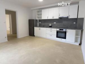 Pronájem bytu 3+kk, Zlín, L. Váchy, 75 m2