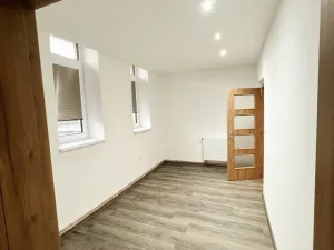 Pronájem bytu 2+kk, Cheb, 26. dubna, 65 m2