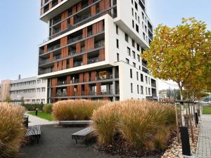 Pronájem bytu 3+kk, Praha - Vysočany, Oktábcových, 97 m2