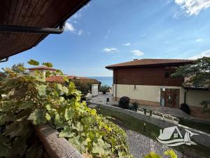 Prodej bytu 2+kk, Nesebar, Bulharsko, 62 m2