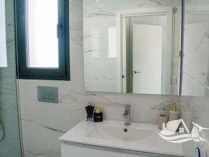 Prodej vily, Torrevieja, Španělsko, 95 m2