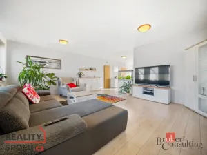 Prodej rodinného domu, Hradec Králové - Roudnička, Horní, 210 m2