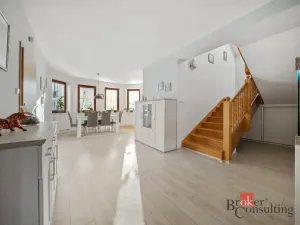 Prodej rodinného domu, Hradec Králové - Roudnička, Horní, 210 m2