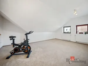 Prodej rodinného domu, Hradec Králové - Roudnička, Horní, 210 m2