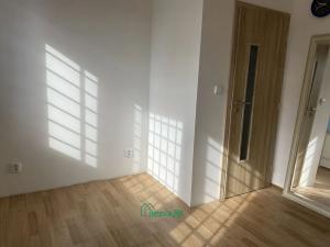 Pronájem obchodního prostoru, Beroun, Havlíčkova, 9 m2