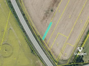 Prodej podílu pole, Holice, 3294 m2