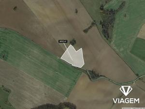 Prodej podílu pole, Hostim, 2080 m2