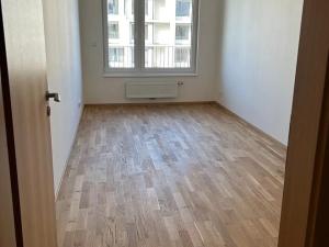 Pronájem bytu 2+kk, Praha - Vysočany, Smržových, 52 m2