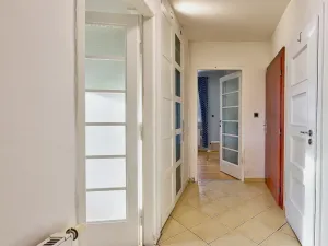 Prodej bytu 2+1, Praha - Dejvice, Mydlářka, 62 m2