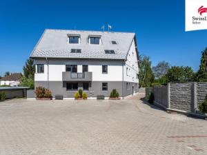 Prodej bytu 4+kk, Břežany II, 80 m2