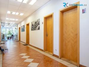 Pronájem kanceláře, Frýdek-Místek, Svazarmovská, 260 m2