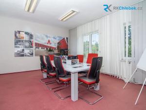 Pronájem kanceláře, Frýdek-Místek, Svazarmovská, 260 m2