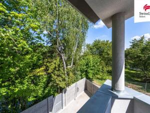 Prodej bytu 3+kk, Břežany II, 74 m2