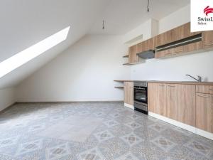 Prodej bytu 2+kk, Břežany II, 57 m2