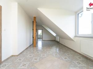 Prodej bytu 4+kk, Břežany II, 102 m2