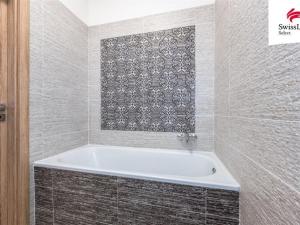 Prodej bytu 3+kk, Břežany II, 83 m2