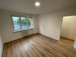 Pronájem bytu 2+1, Ostrava, Plavecká, 55 m2