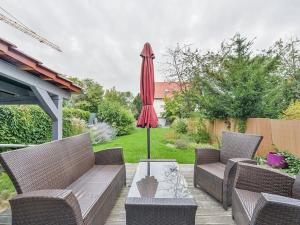 Pronájem vily, Praha - Břevnov, U Ladronky, 220 m2