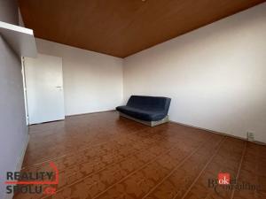 Pronájem bytu 1+1, Opava - Kateřinky, Zeyerova, 35 m2