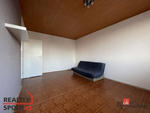 Pronájem bytu 1+1, Opava - Kateřinky, Zeyerova, 35 m2