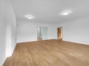 Prodej bytu 4+kk, Praha - Dubeč, Netlucká, 102 m2