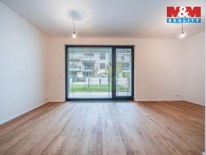 Pronájem bytu 1+kk, Praha - Holešovice, U průhonu, 35 m2