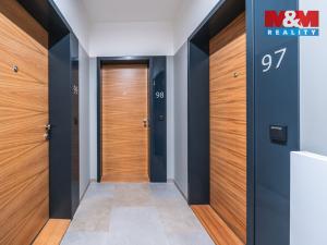 Pronájem bytu 1+kk, Praha - Holešovice, U průhonu, 35 m2