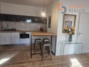 Pronájem bytu 2+kk, Mikulov, Koněvova, 44 m2