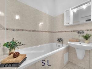 Prodej vícegeneračního domu, Telnice, 303 m2