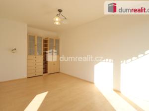 Pronájem bytu 1+kk, Karlovy Vary - Stará Role, Nejdlova, 38 m2