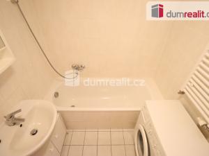 Pronájem bytu 1+kk, Karlovy Vary - Stará Role, Nejdlova, 38 m2