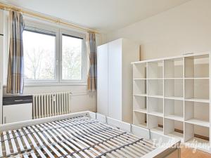 Pronájem bytu 1+1, Židlochovice, sídl. Družba, 30 m2